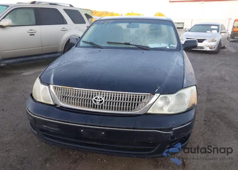 2002 Toyota Avalon Xl z USA, uszkodzony, nr VIN 4T1BF28B92U210113